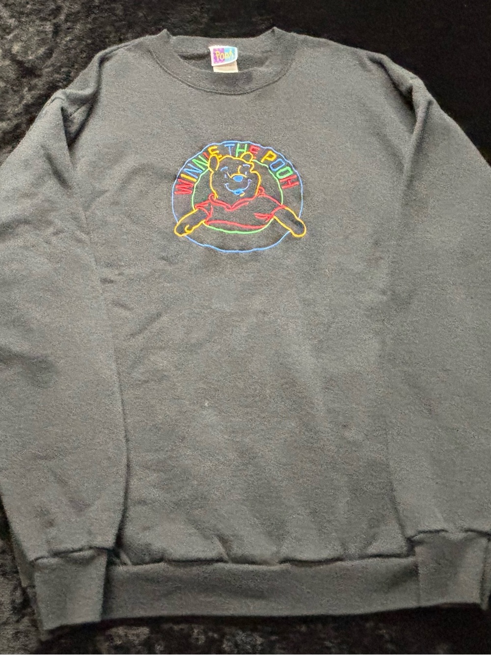 Men Large Vintage Winnie The Pooh Embroidered Crewneck Sweater